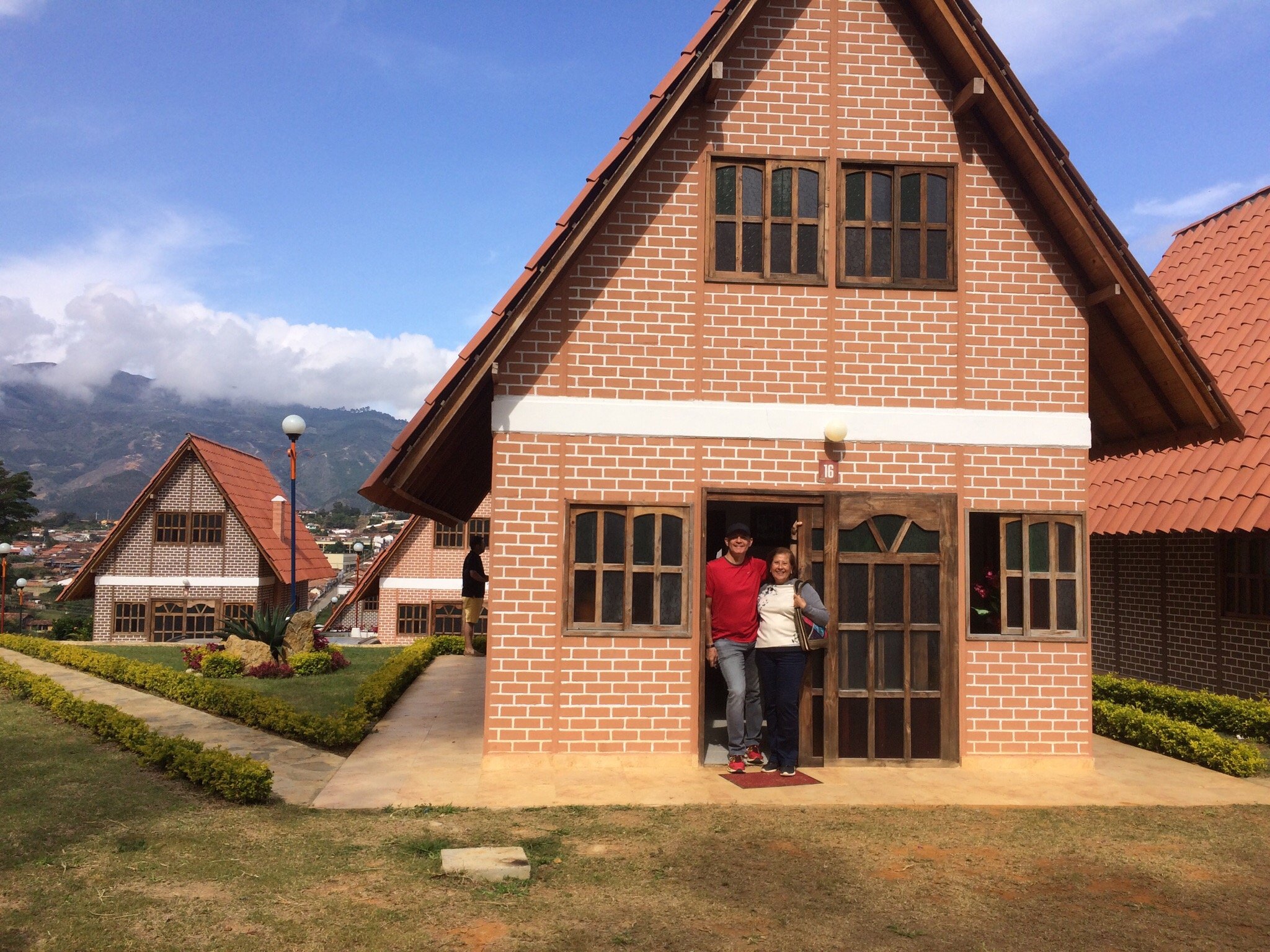 Chalets Suizos Zapatoca-官方
