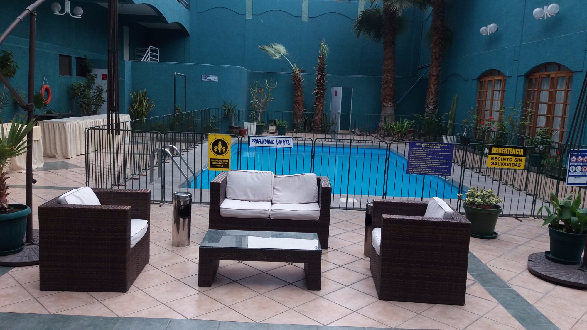 Hotel Barros Arana-泳池