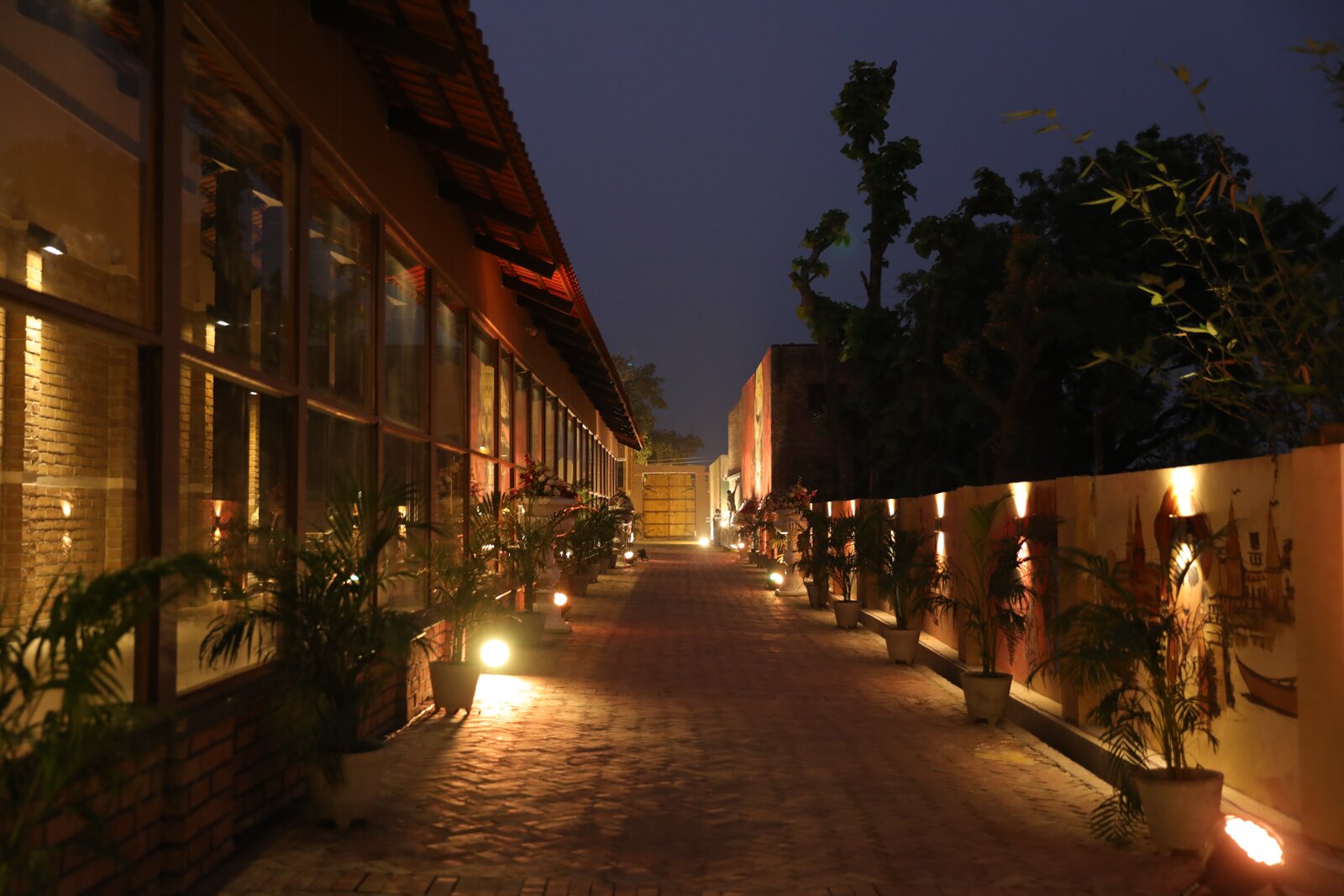Om Vilas Benares-官方