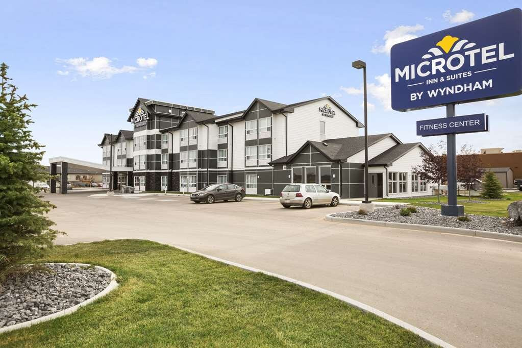 Microtel Inn & Suites by Wyndham Blackfalds Red Deer North主图