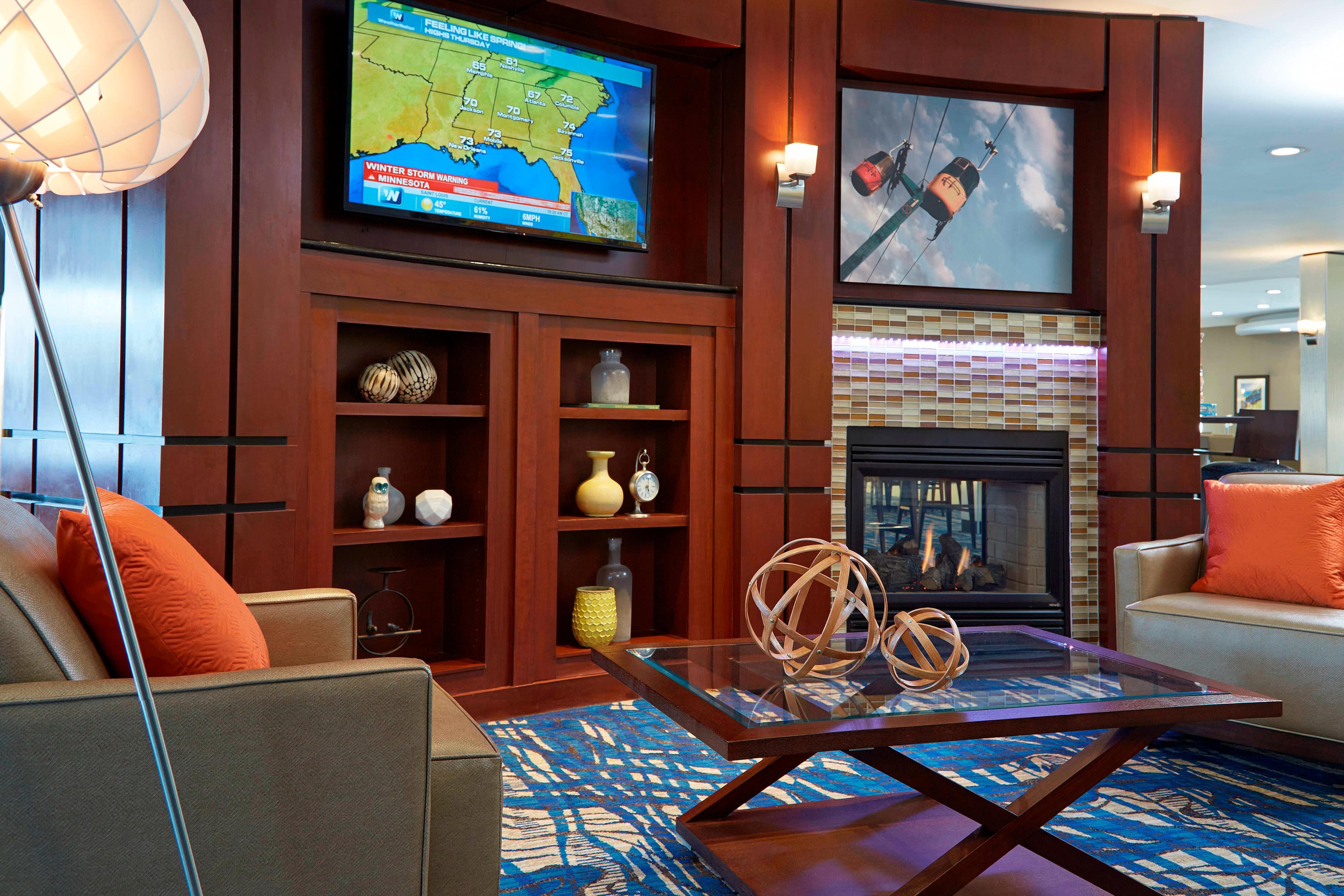 Courtyard by Marriott Minneapolis St. Paul/Roseville-官方