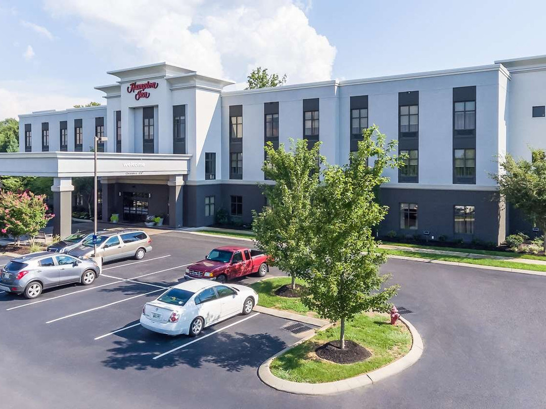 Hampton Inn White House主图