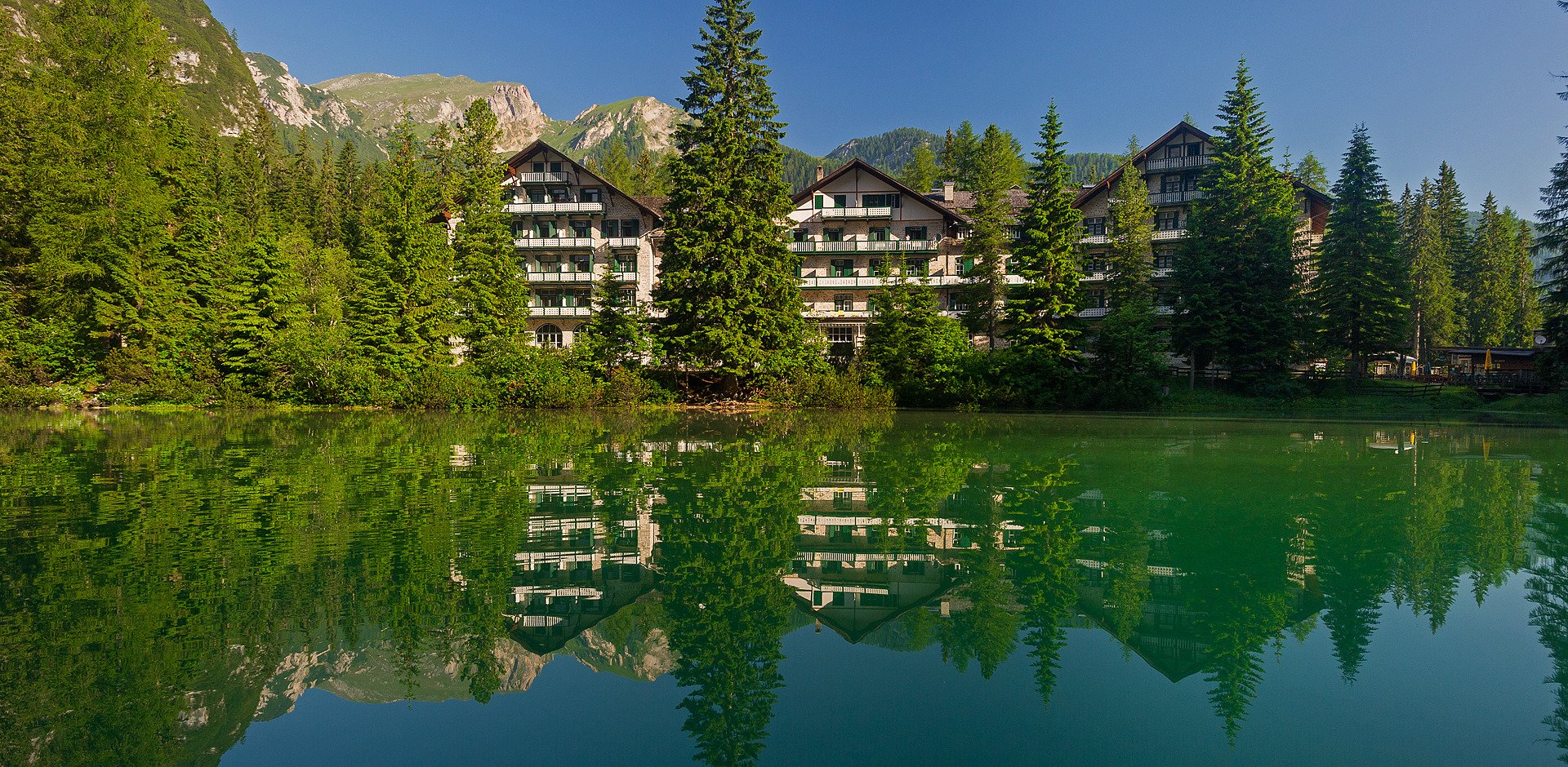 Hotel Pragser Wildsee-官方