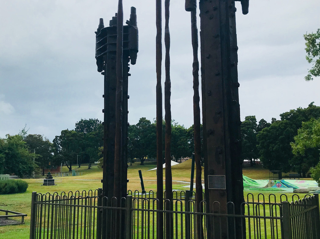 Beaconsfield Miners Memorial-Beaconsfield必去景点