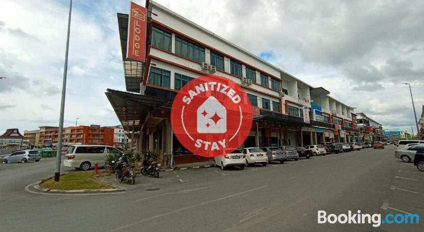 OYO 90102 7 Days Lodge