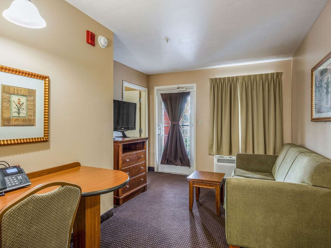 Mainstay Suites主图