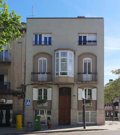 Passeig Verdaguer-伊瓜拉达必去景点