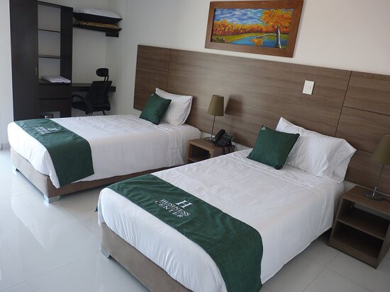 Piendamo酒店住宿-H Business Center