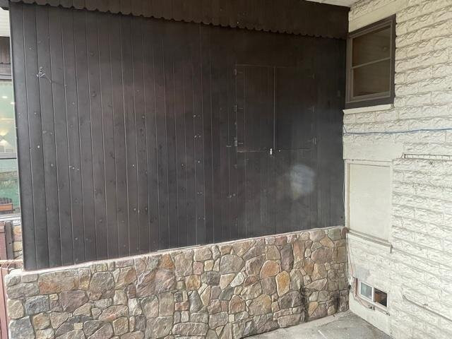 金箭湖畔度假酒店主图