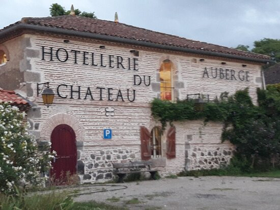 Chateau Lacaze Hotel Restaurant主图