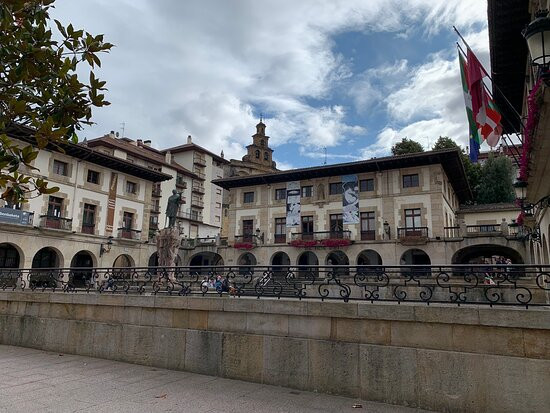 Museo de la Paz de Guernica景点图片