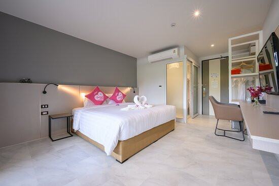 Tour De Phuket Hotel主图