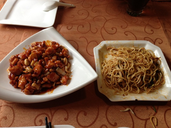 Huatian Emei Restaurant Dahuisi