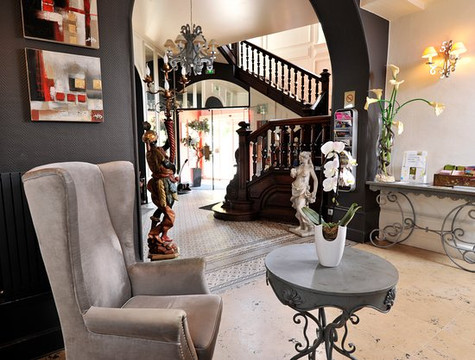 勃艮第酒店主图