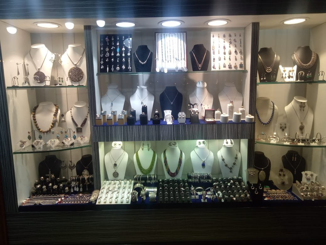 Kash & Kari-坎多林必去景点