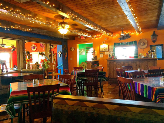 Catalina餐馆和美食-Mi Tierra Restaurant