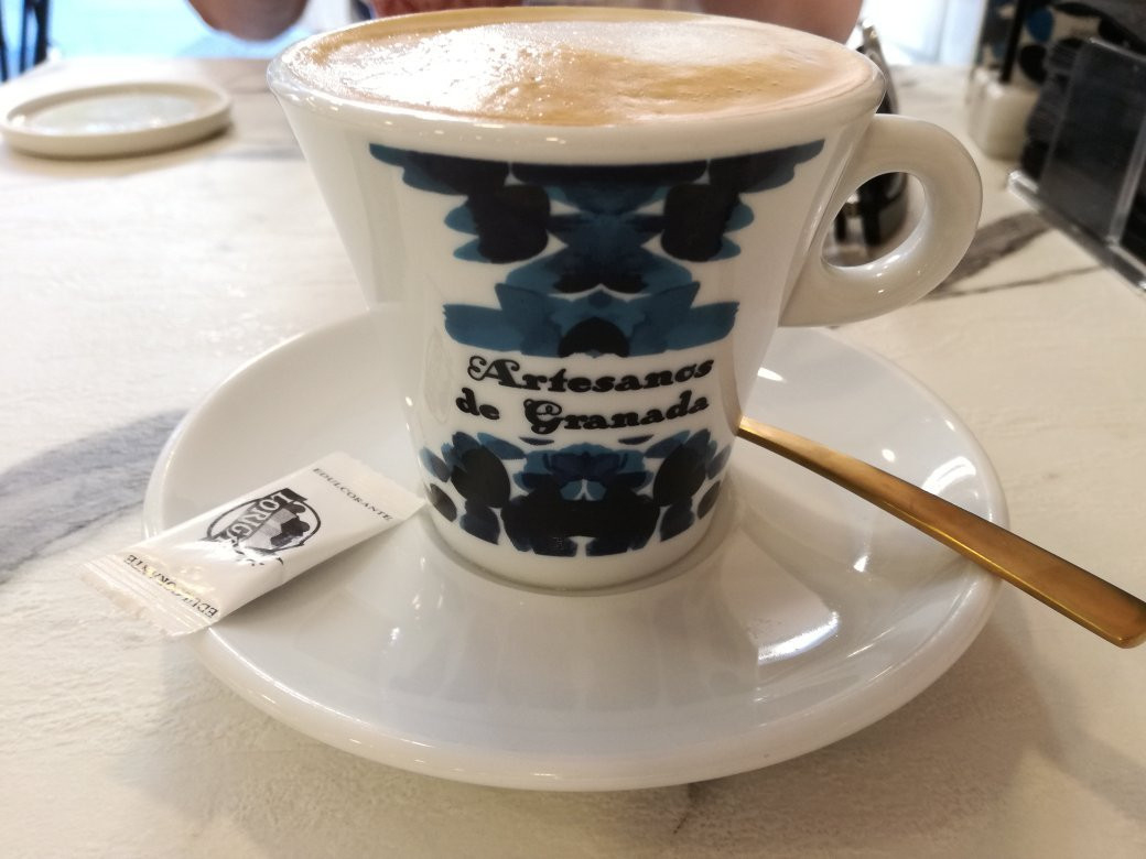 Artesanos de granada