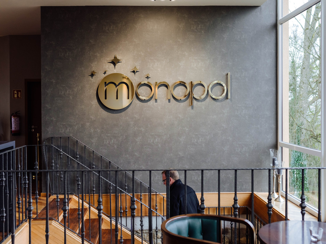 Monopol
