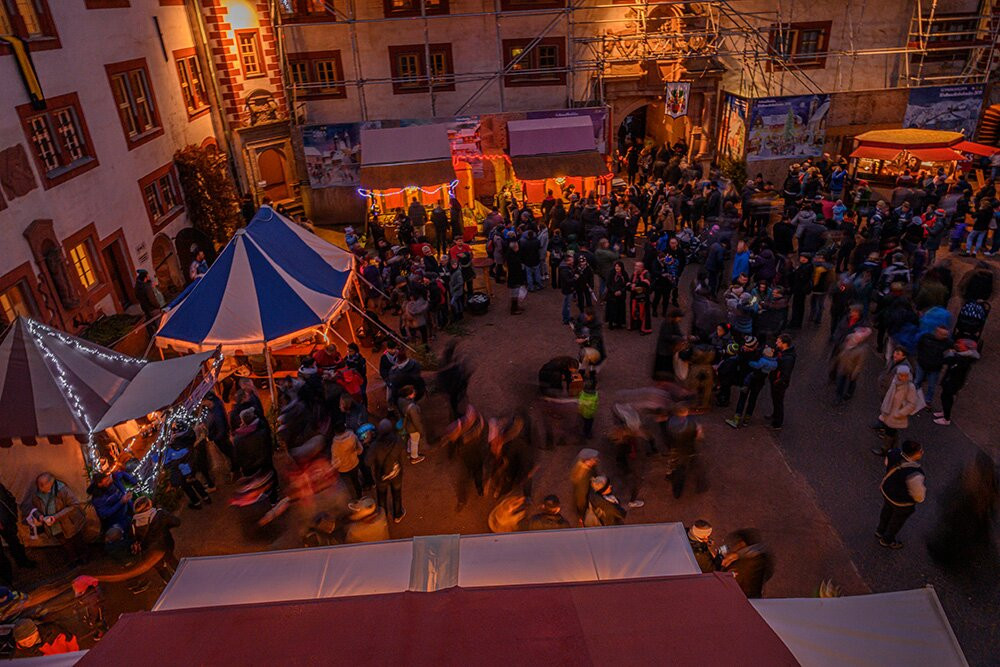 Struth-Helmershof旅游景点-Mittelaltermarkt Auf Schloss Wilhelmsburg