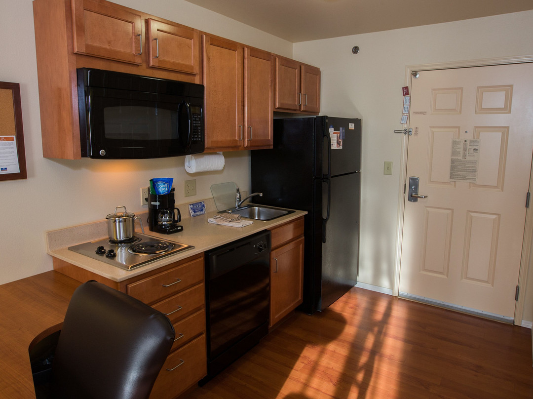 Candlewood Suites Springfield By IHG主图