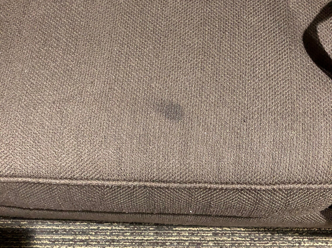 达文波特康福特茵旅馆&套房酒店主图