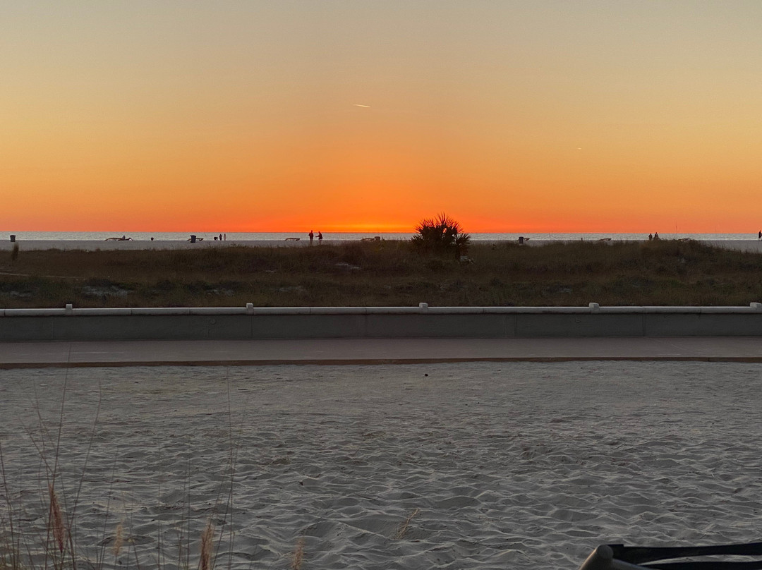 比尔马海滩度假酒店主图