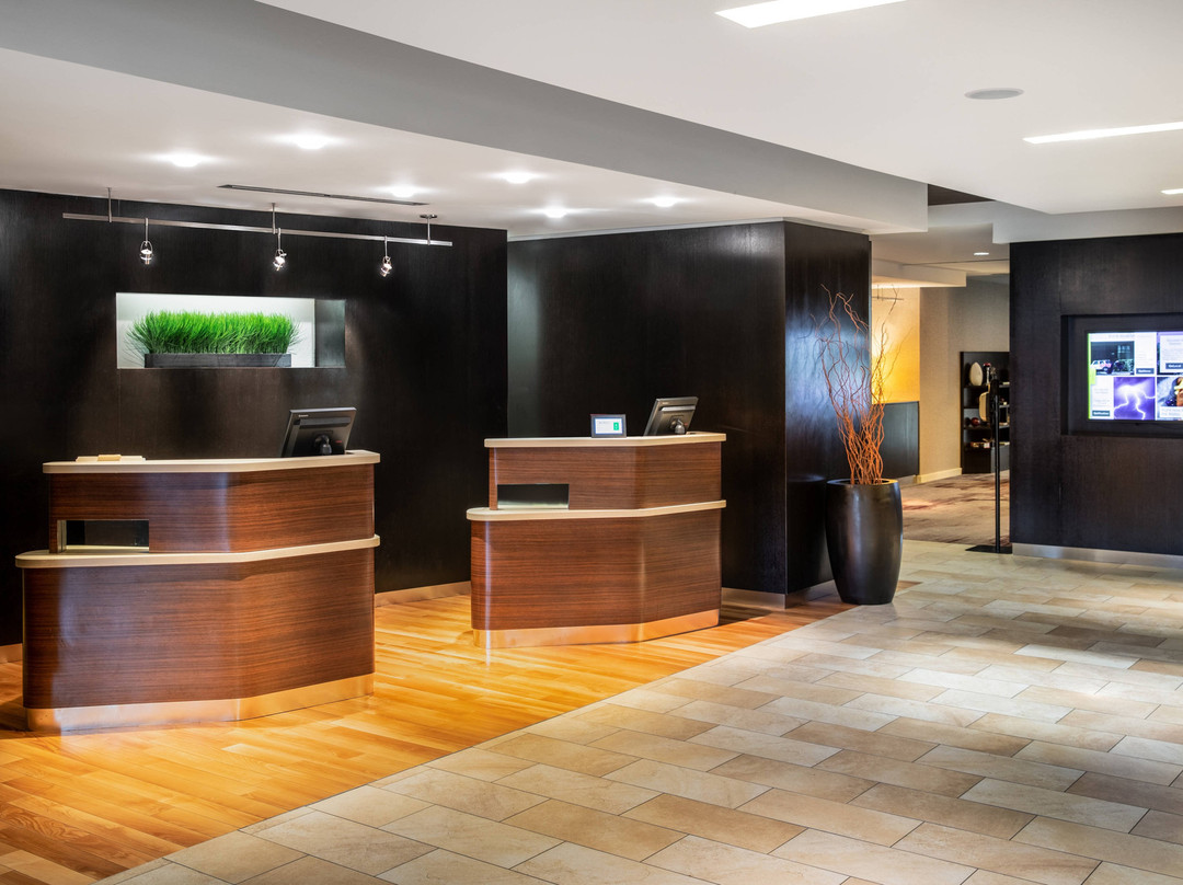 Courtyard by Marriott Denton主图