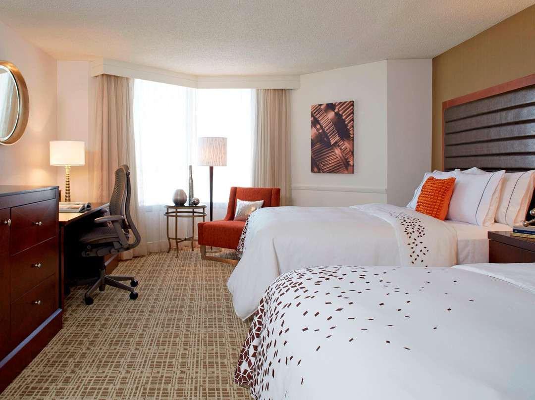 圣路易斯机场万丽酒店主图