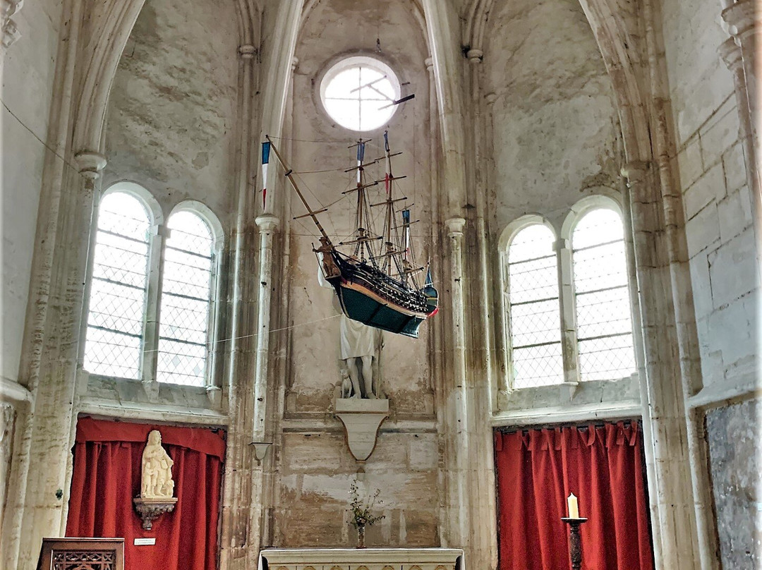 Église Saint-Pierre de Saint-Satur景点图片