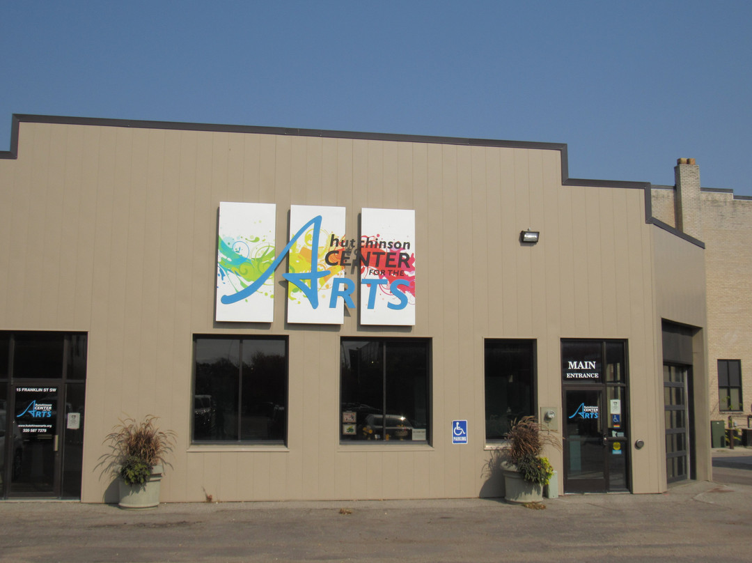 Hutchinson Center For The Arts景点图片