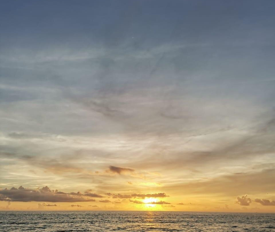 Malabar Ocean Front Resort & Spa主图