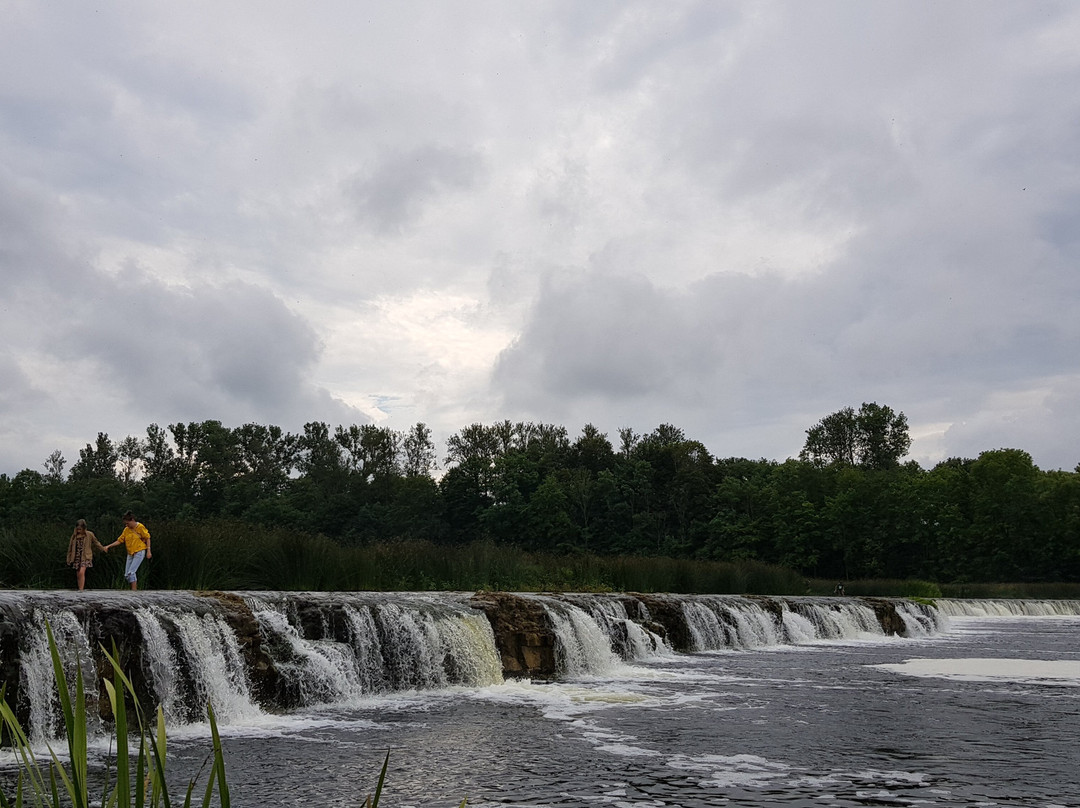 Venta Rapid Waterfall景点图片
