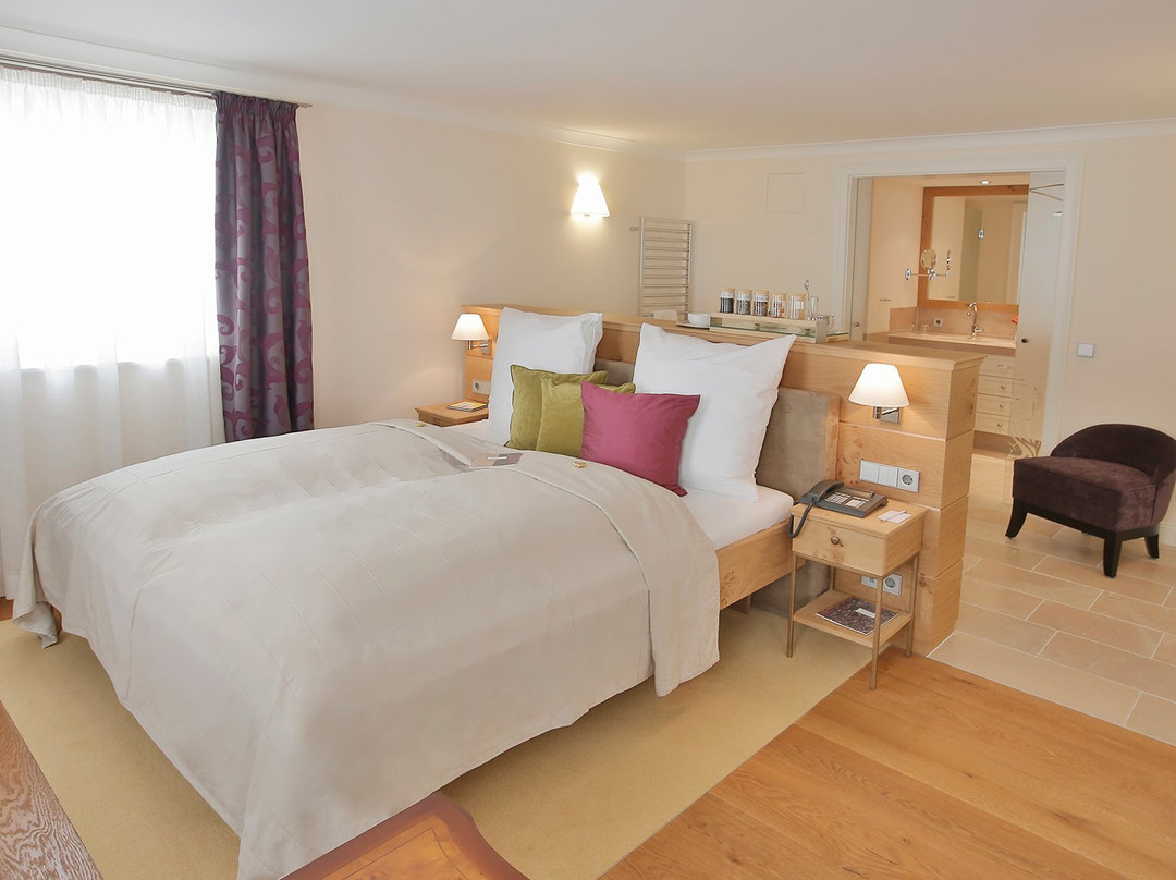 安奈-弗兰克餐厅酒店主图