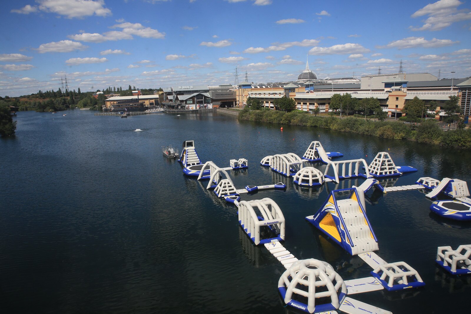 Travelodge Thurrock Lakeside-浴室