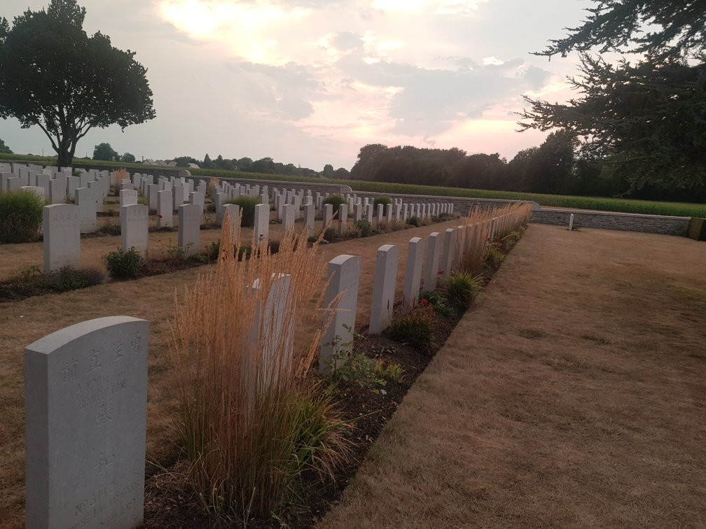 Cimetière Chinois de Nolette景点图片