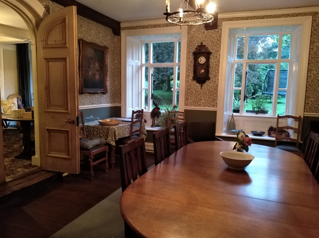 The Glynhir Estate主图