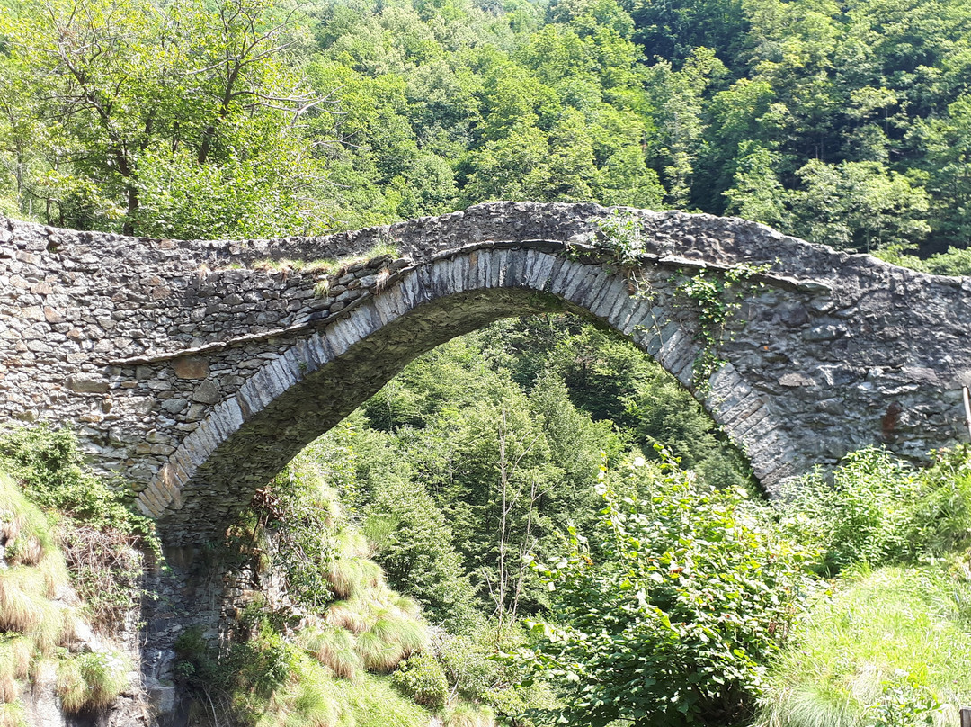 Ponte della Gula-Varallo必去景点