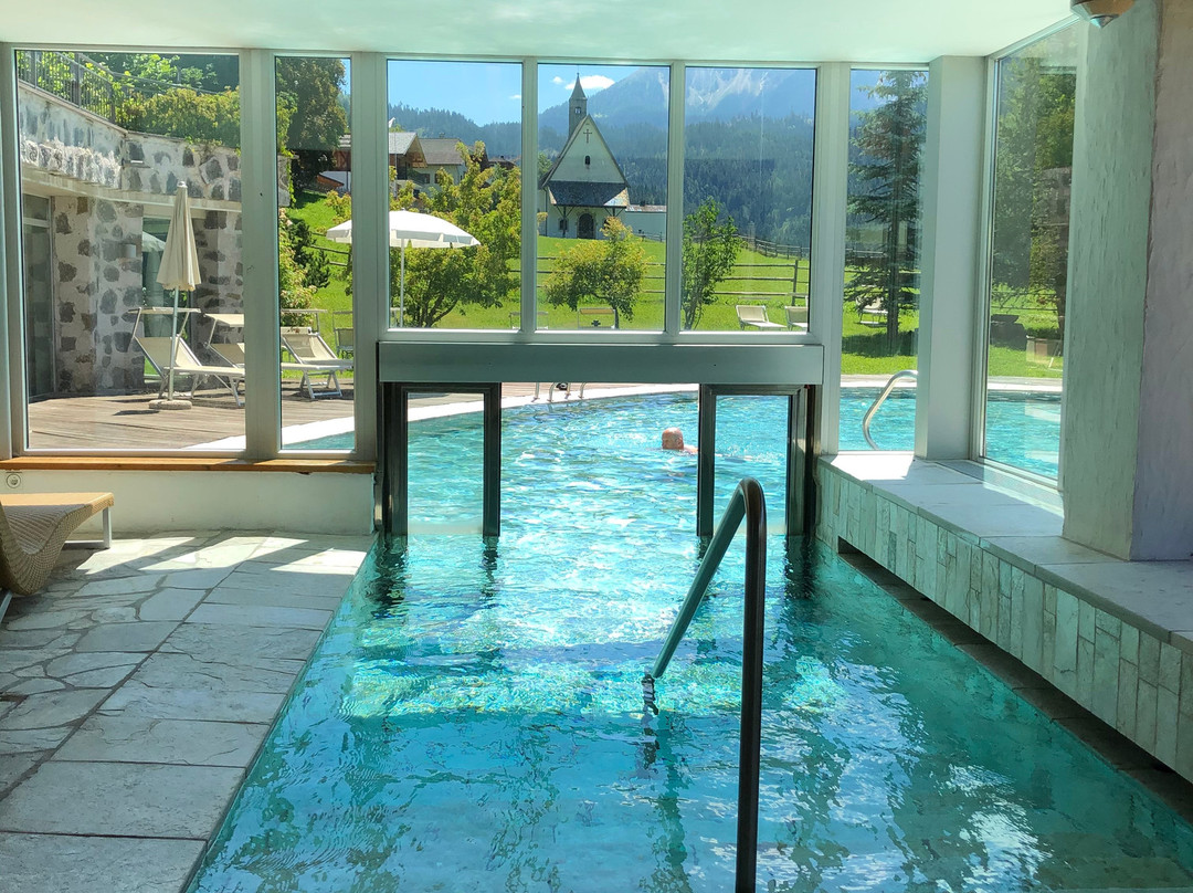 波斯特罗曼蒂克酒店主图