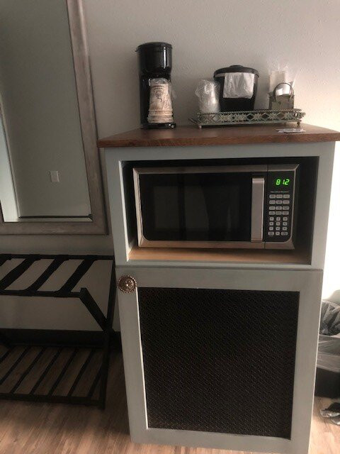 Waterfront Hotel主图