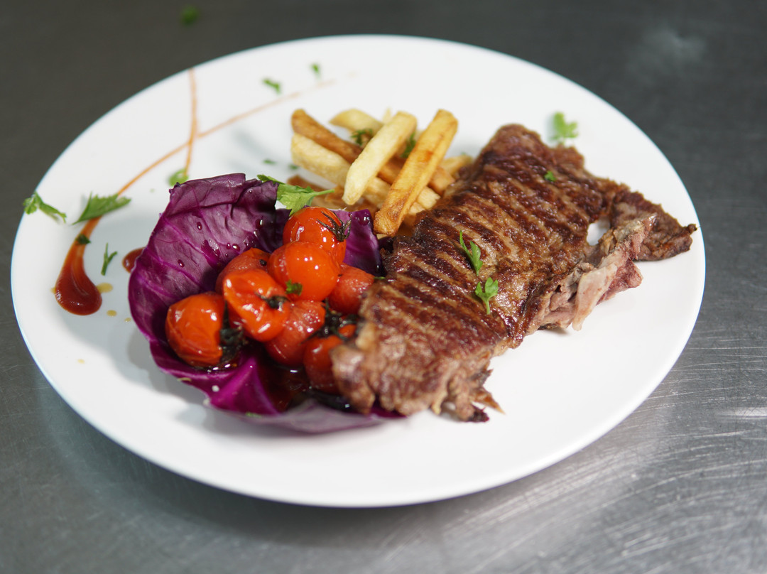 Al Mansour Palace Hotel主图