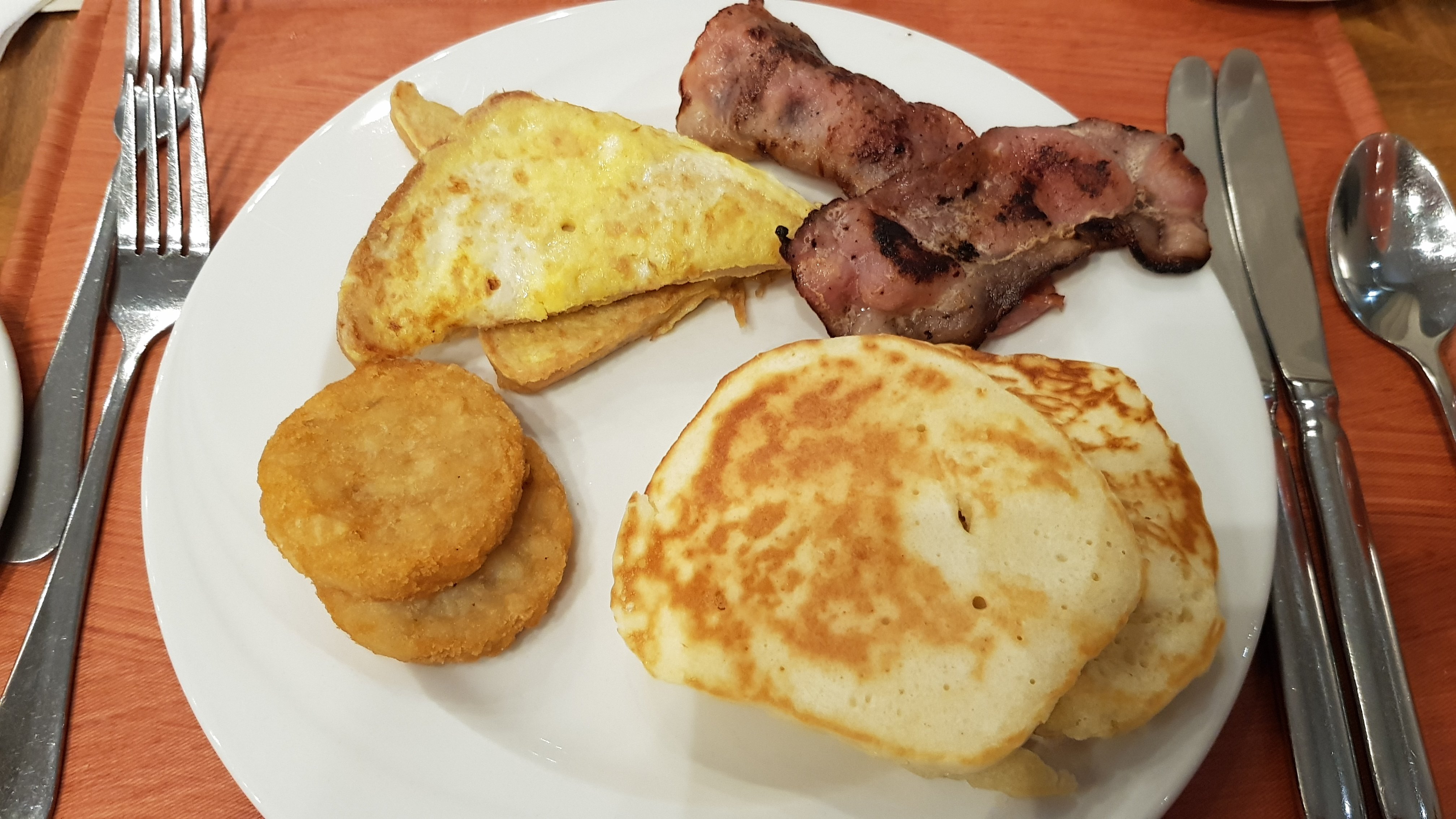 Windhoek Country Club Resort-餐饮