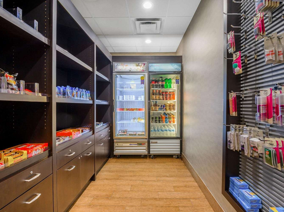 La Quinta Inn & Suites By Wyndham Glendive主图