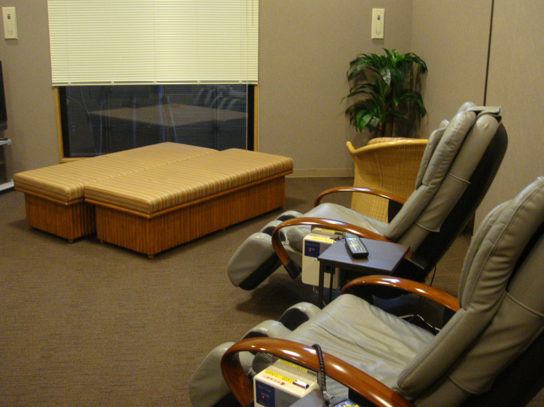 三条市站前酒店主图