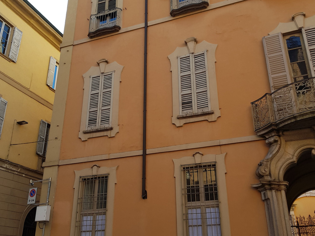 Palazzo Bellingeri-Oralandi-帕维亚必去景点