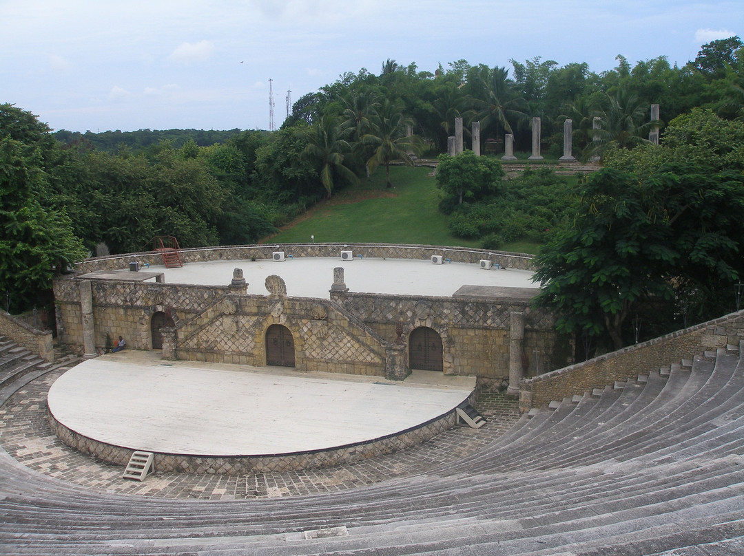 Altos de Chavon Amphitheater景点图片