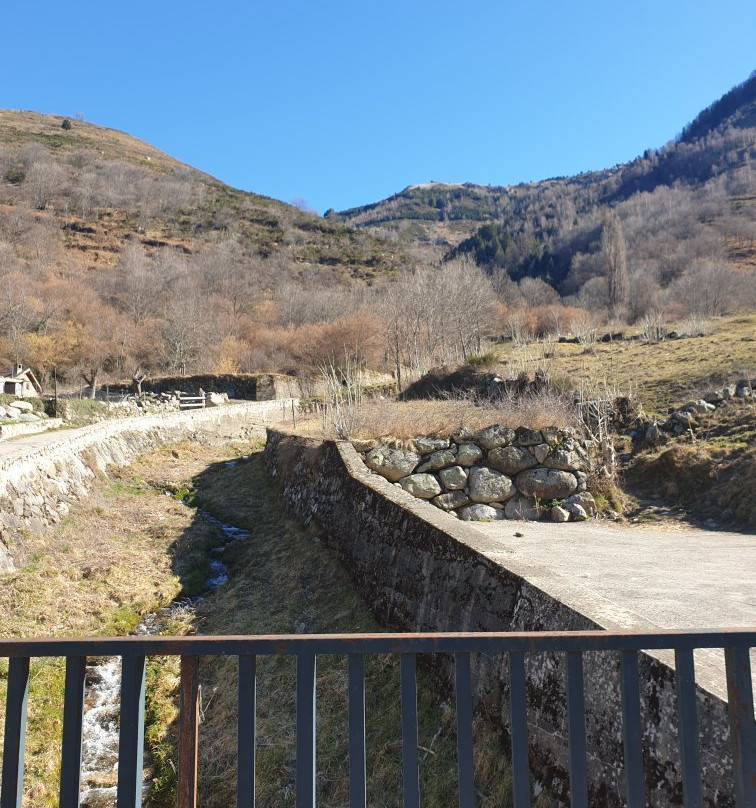 Sources d'Eau Chaude-Merens-les-Vals必去景点