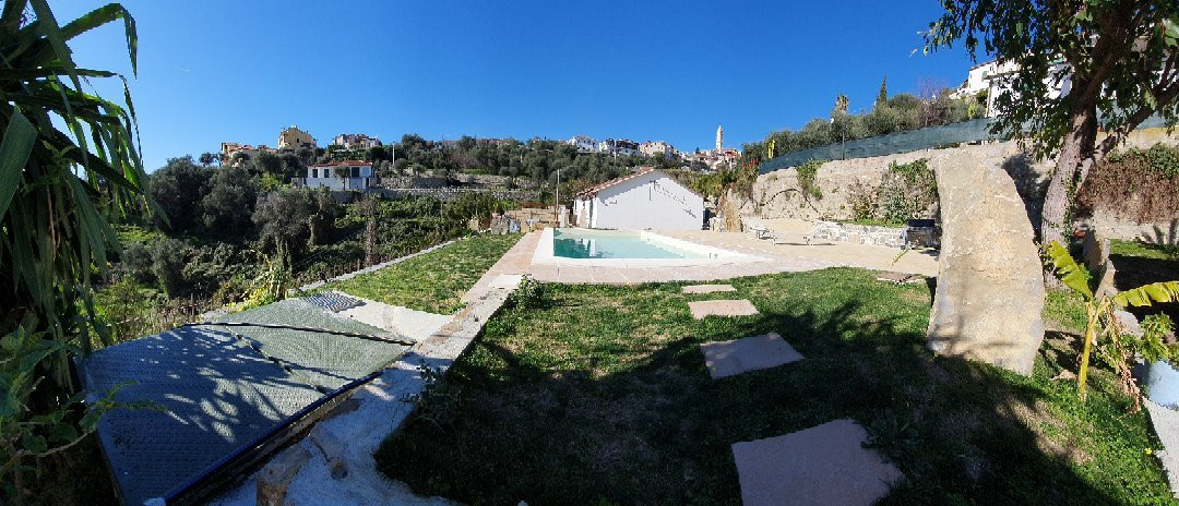 Alla Collina Sul Mare