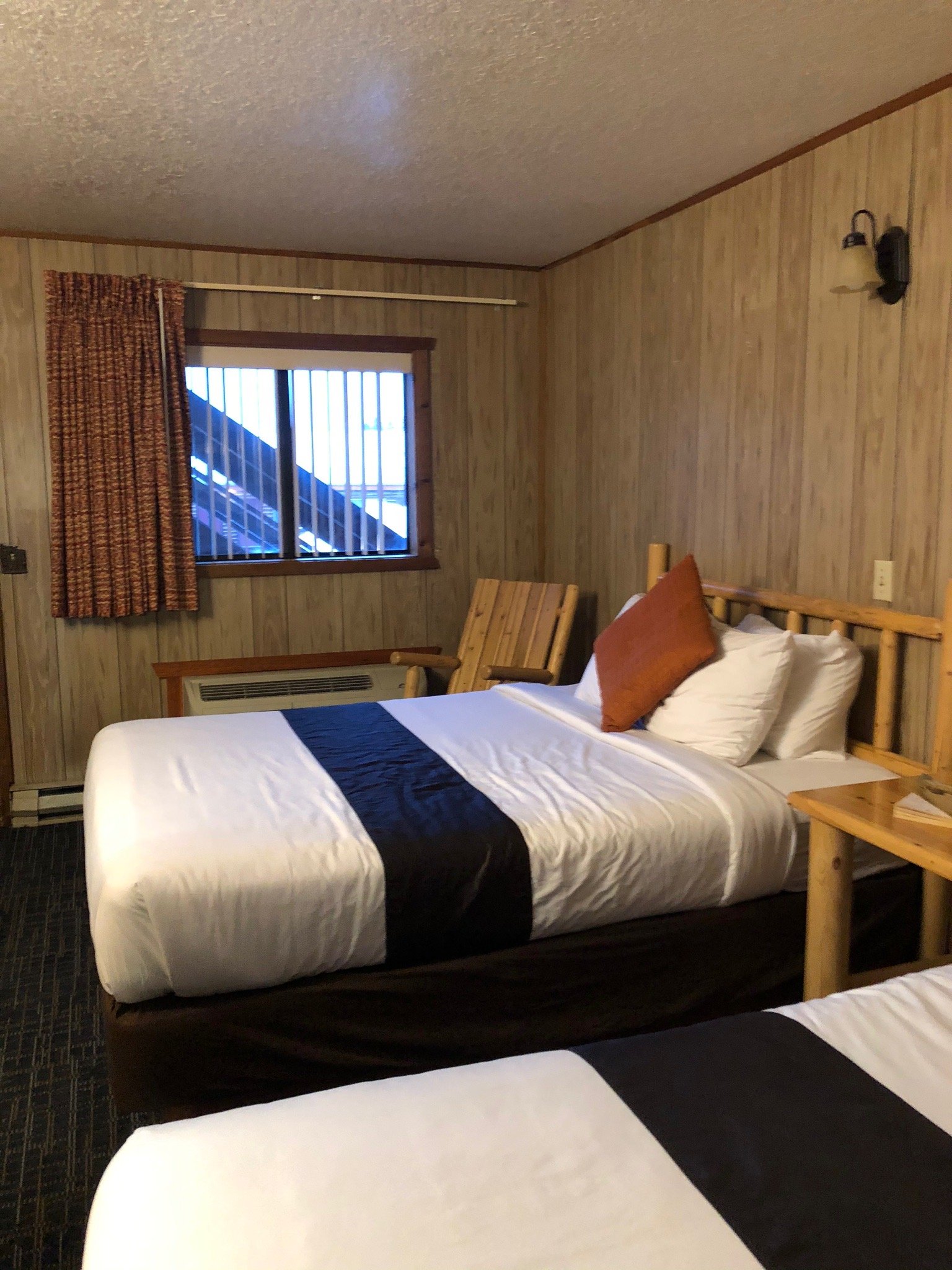 Rustic Inn McCall-官方