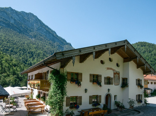 Schneizlreuth酒店住宿-Hotel Mauthausl