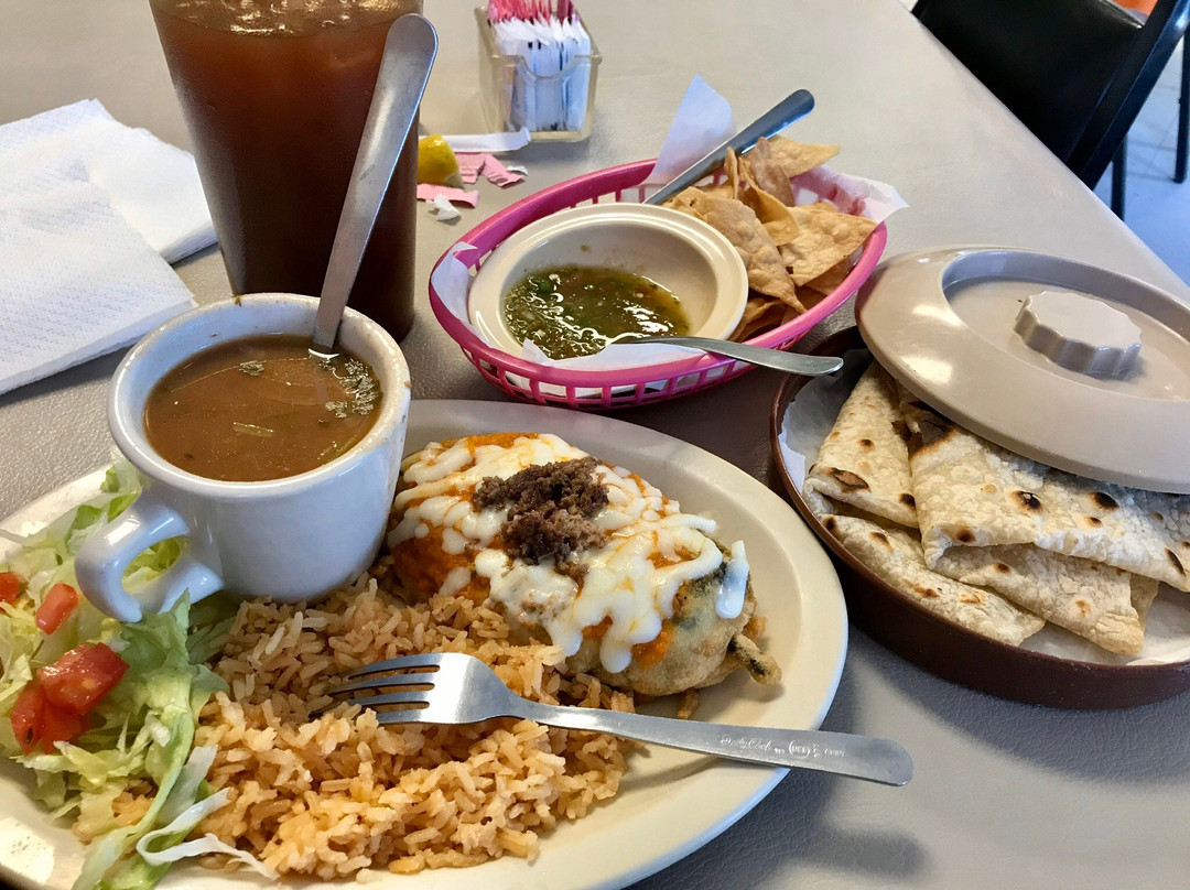 Las Comadres Restaurant